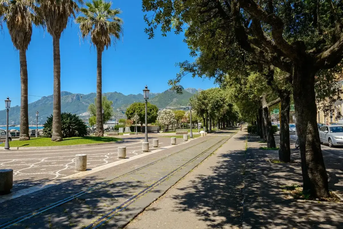 Salerno πλοίο προορισμός
