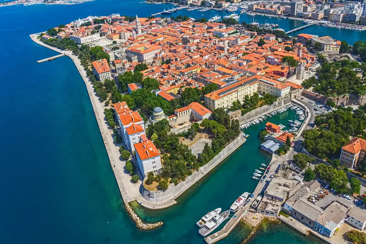 Ακτοπλοϊκός προορισμός Zadar