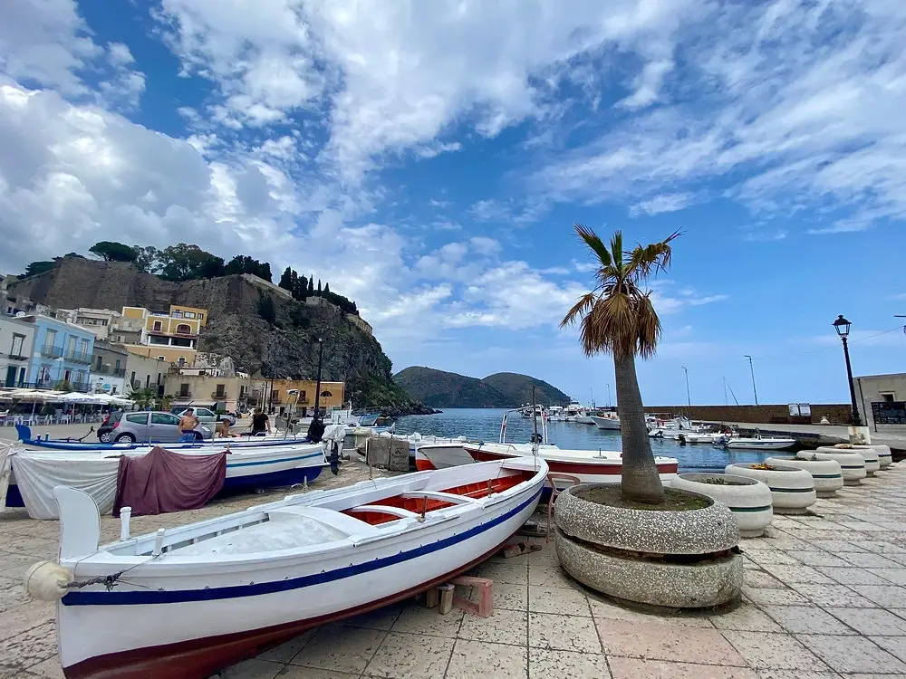 Ακτοπλοϊκός προορισμός Lipari