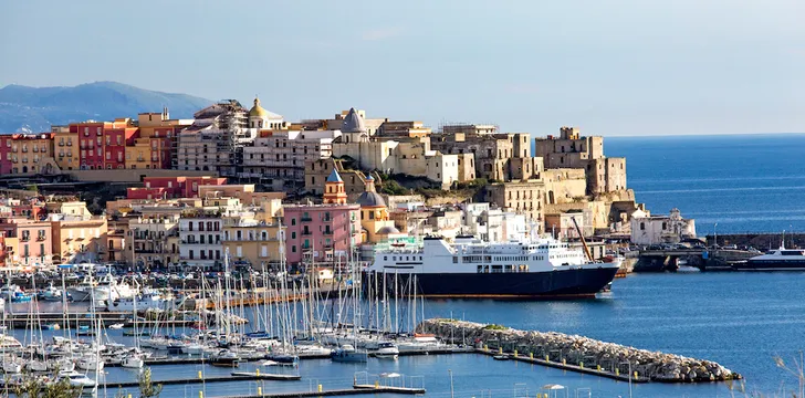 Ακτοπλοϊκός προορισμός Pozzuoli
