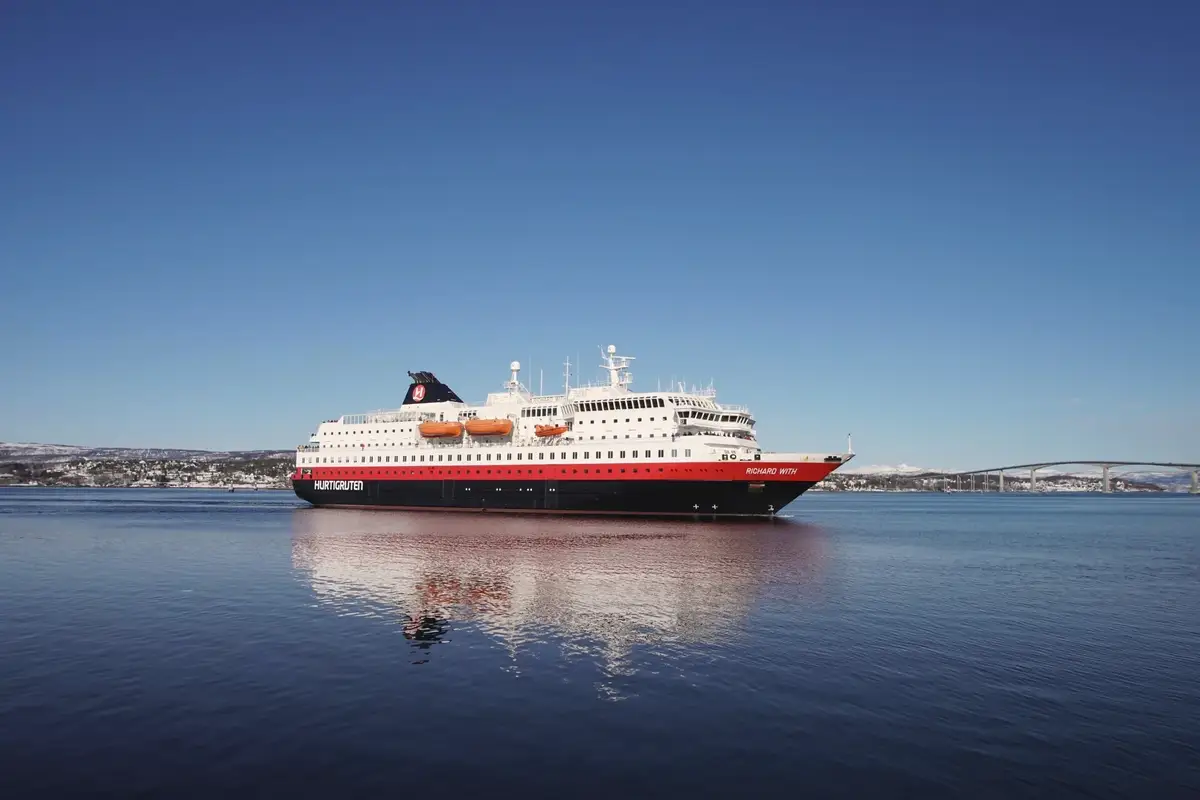 Hurtigruten πλοίο